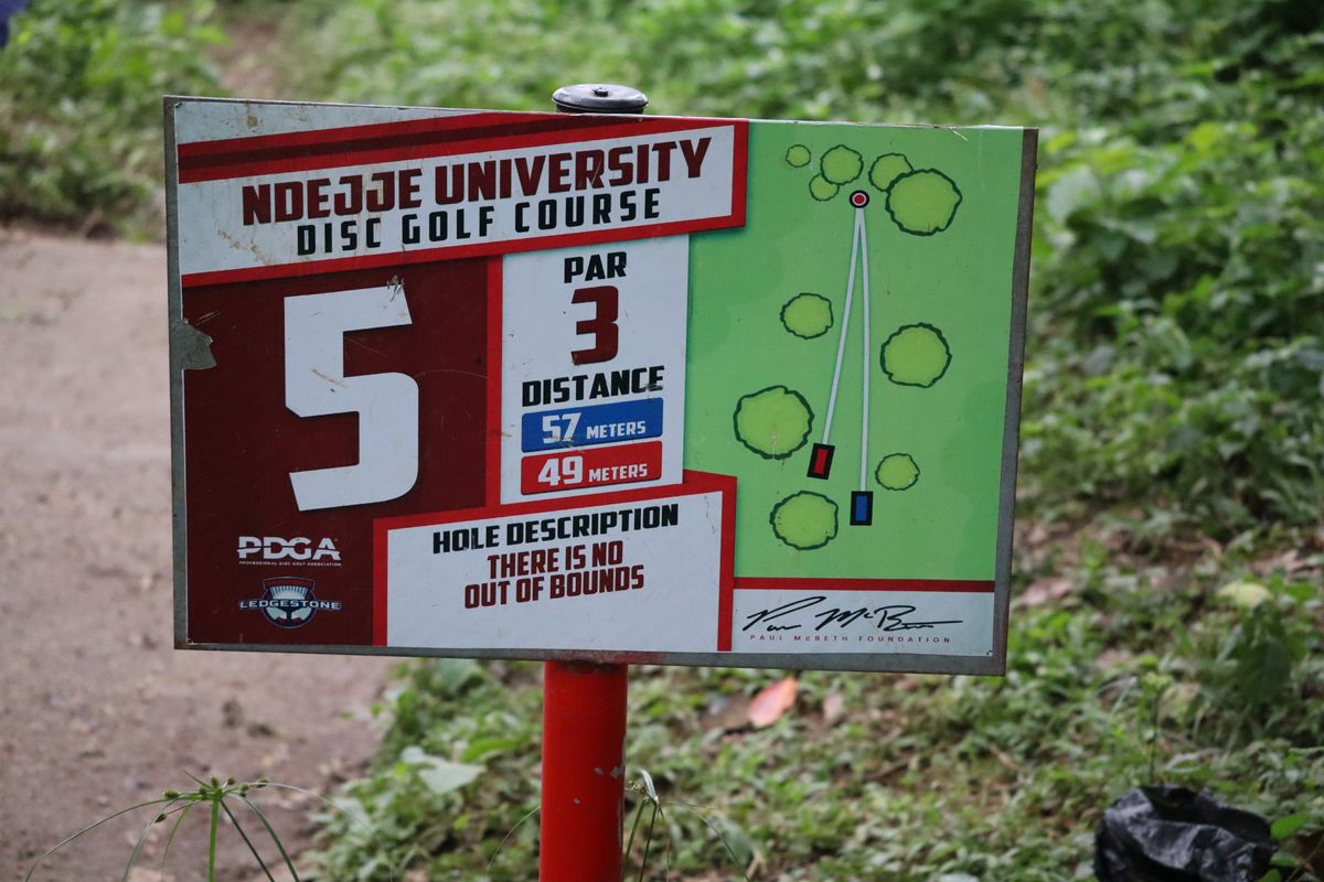 Hole 5 Tee Sign