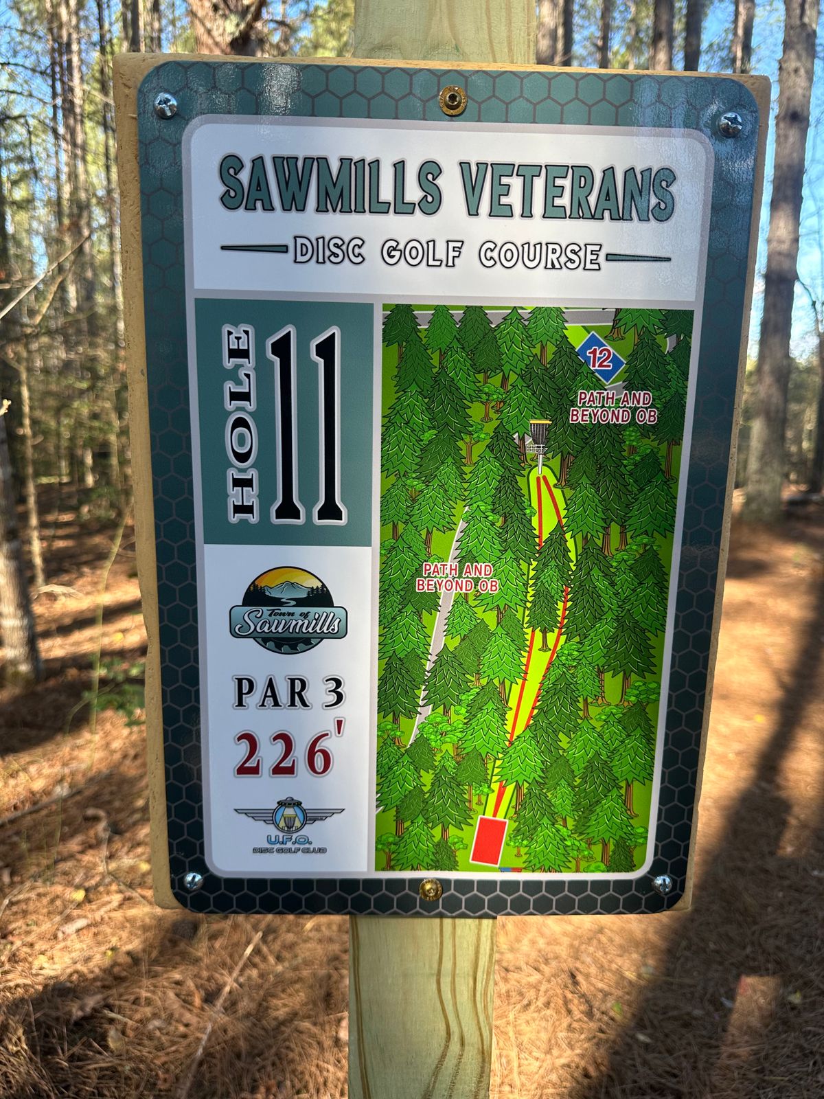 Hole 11 tee sign