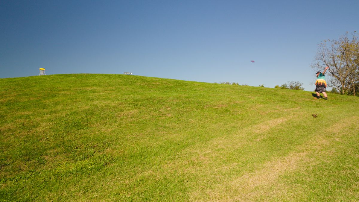 Hole 4 Approach