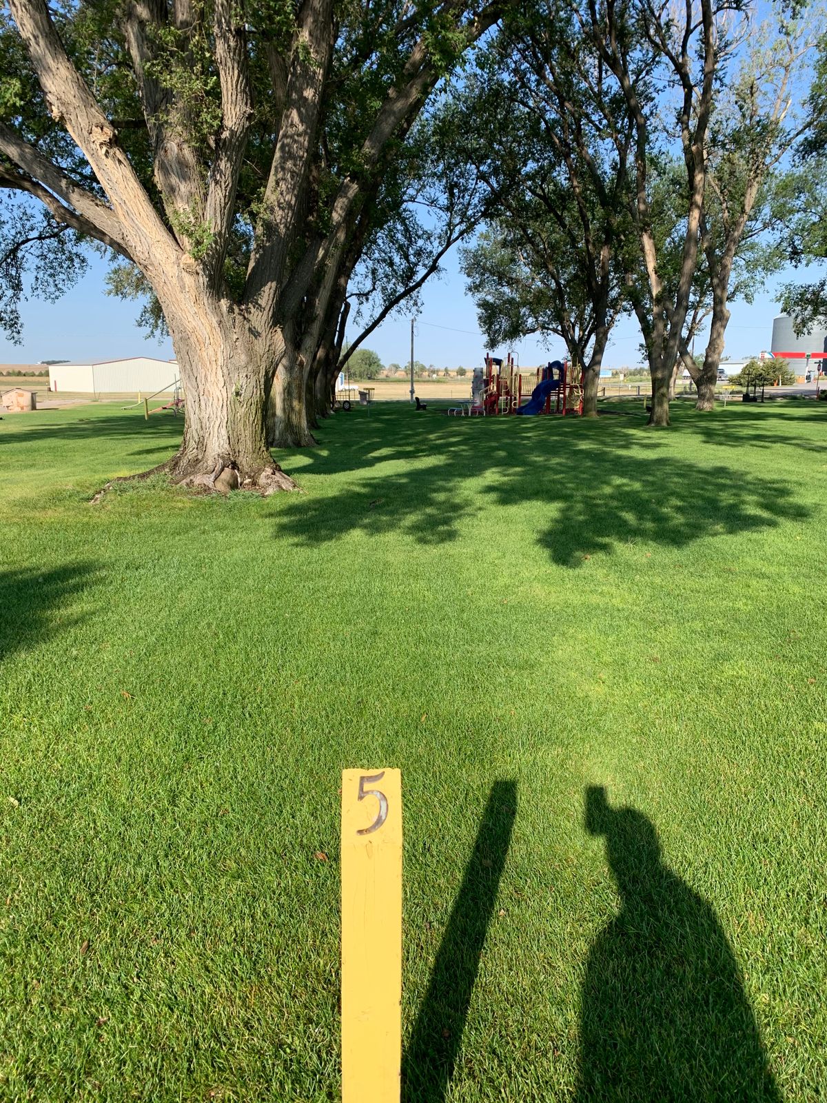 Hole 5 tee area