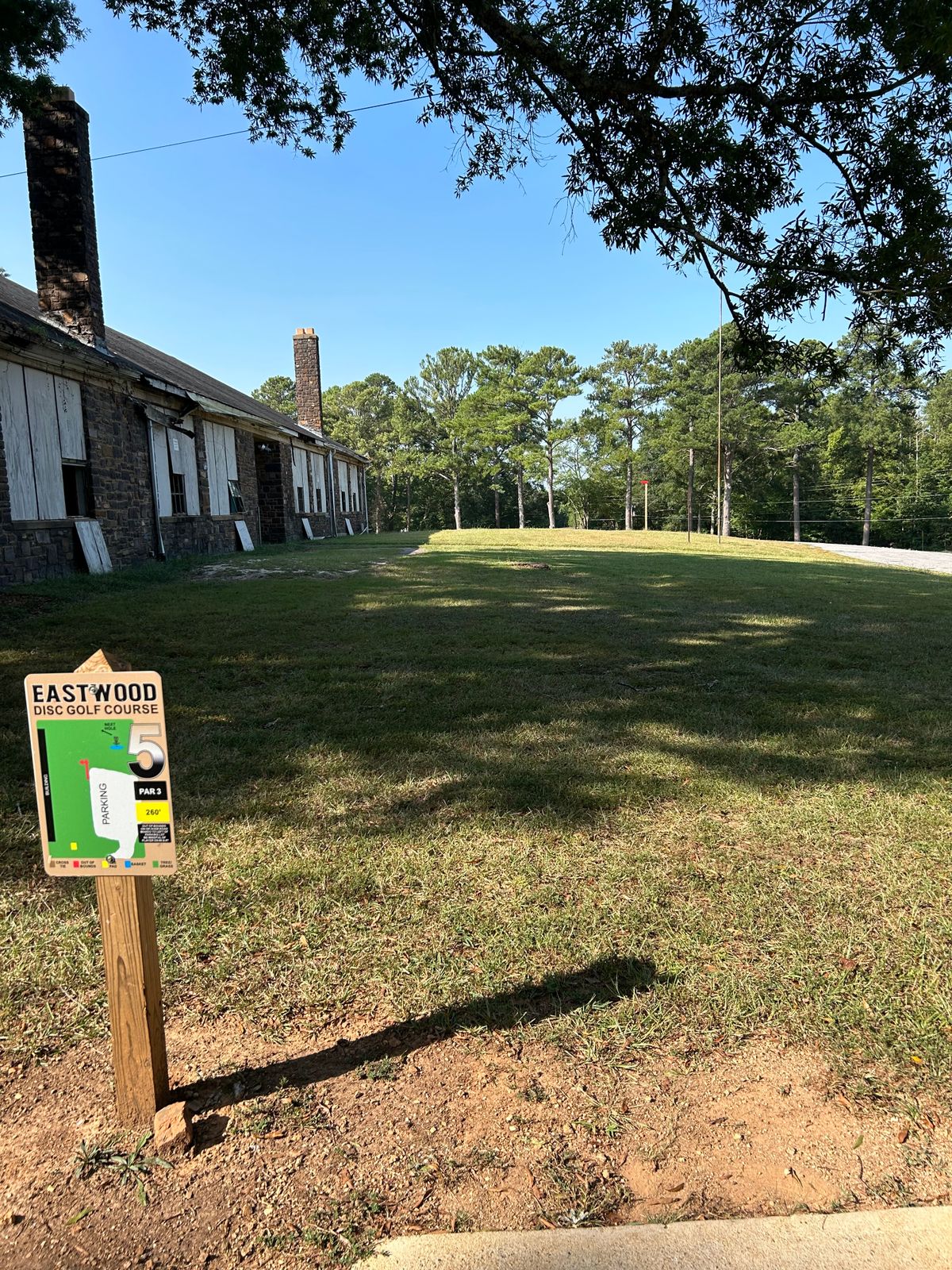 Hole 5 Tee