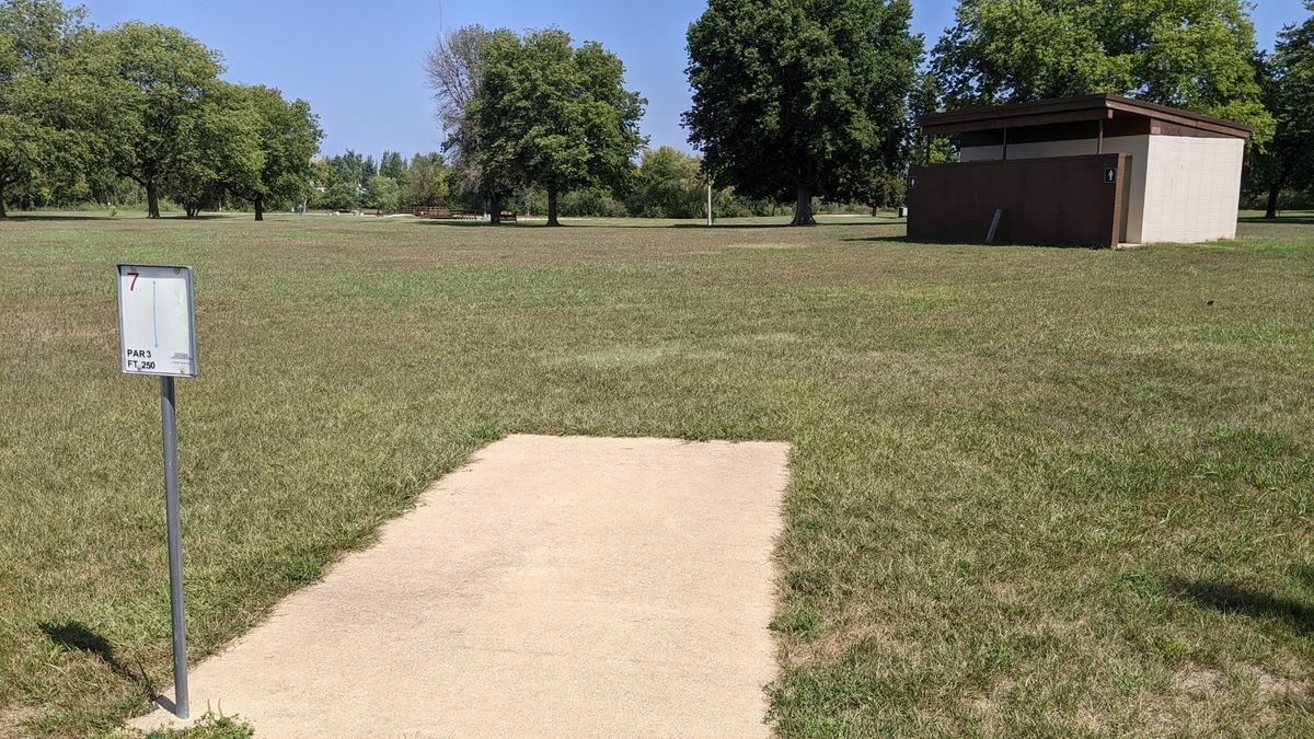 Tee #7