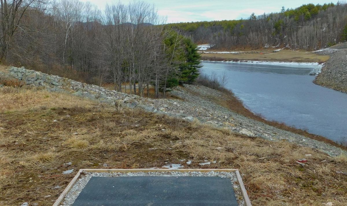 Hole B3 tee pad