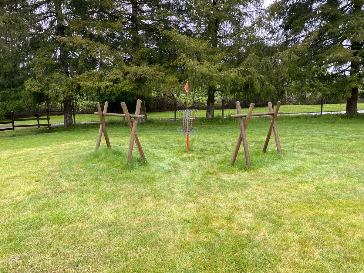 Hole 1 with some thoughtful obstructions to get in your head in C1 if you’re not parked.