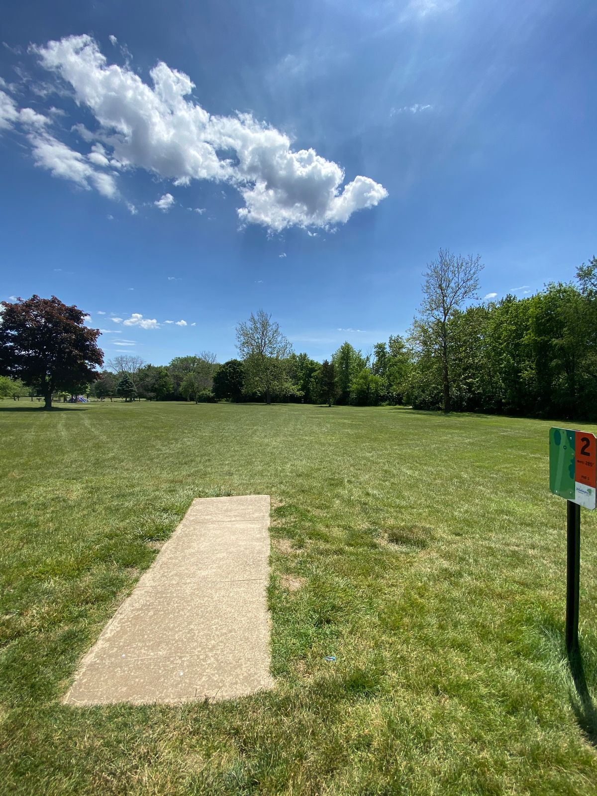 Hole 2 Tee