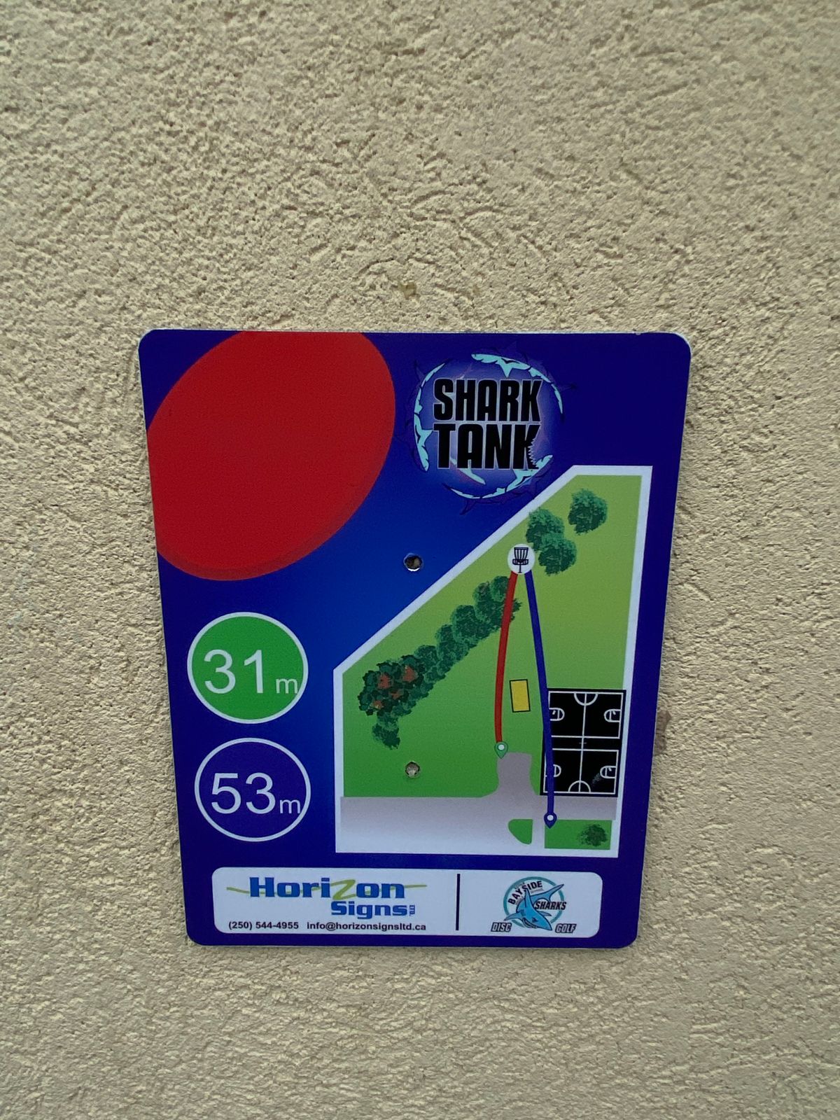 Most tee boxes have a fairway sign close by