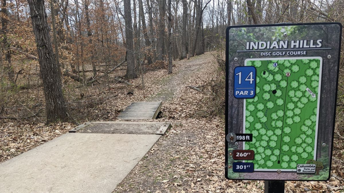 Hole 14 teepad