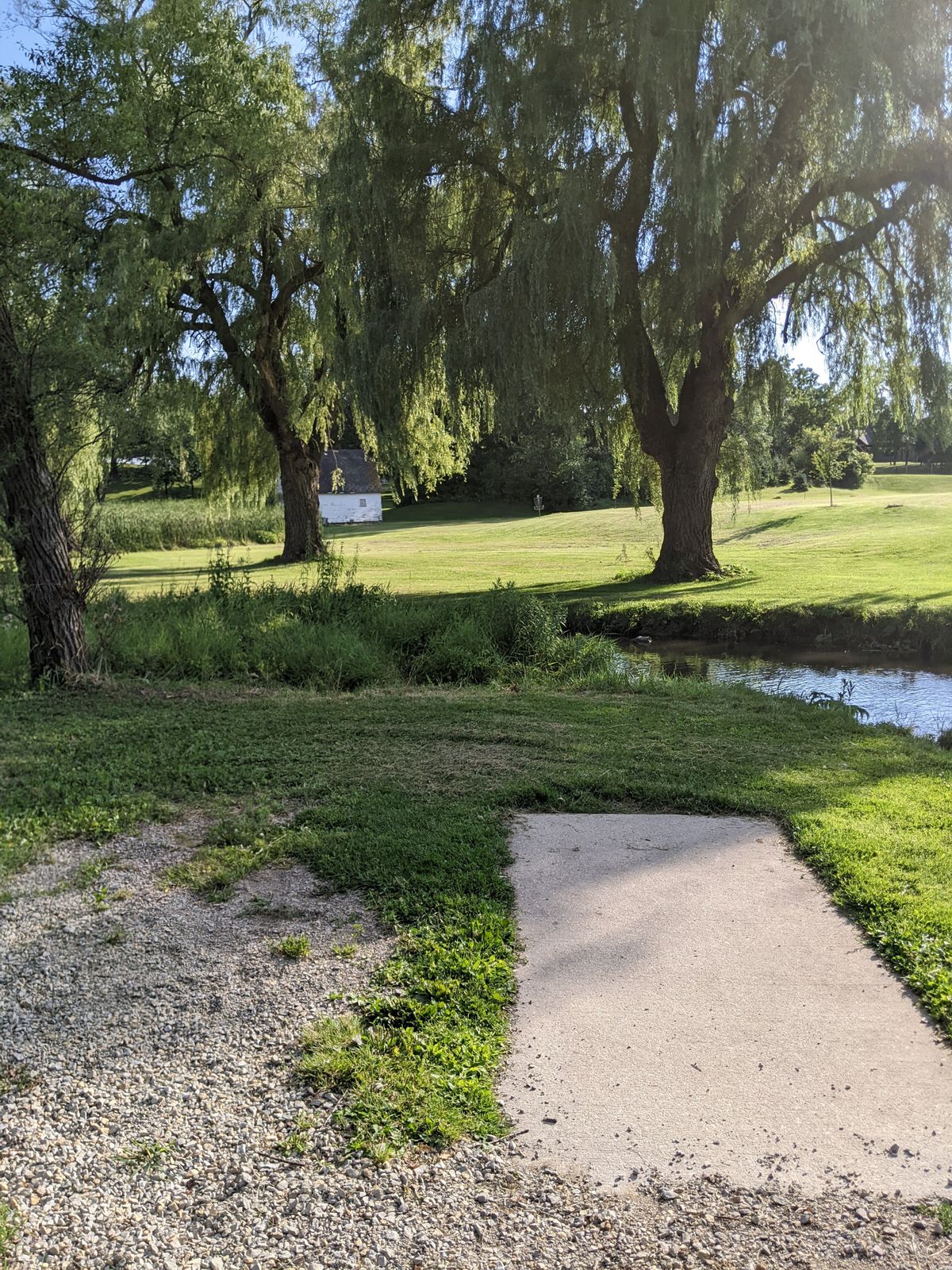 Hole 14 Rec tee