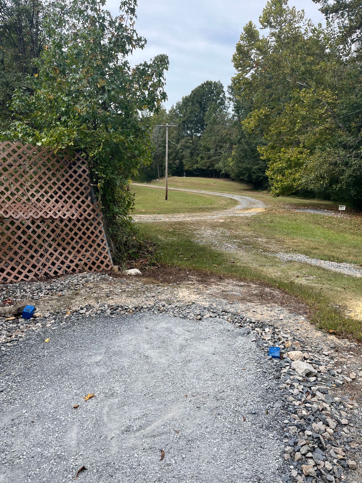 Hole 1: blue tee