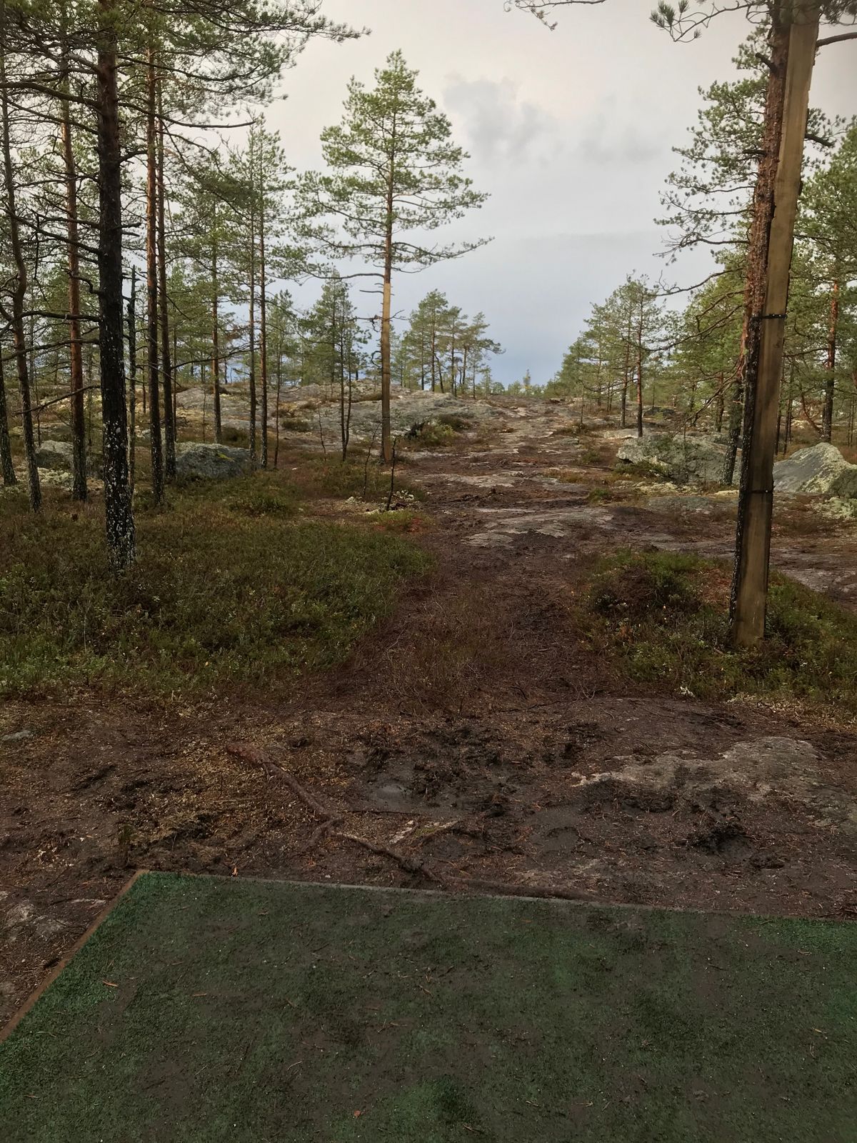 Kallioista väylää