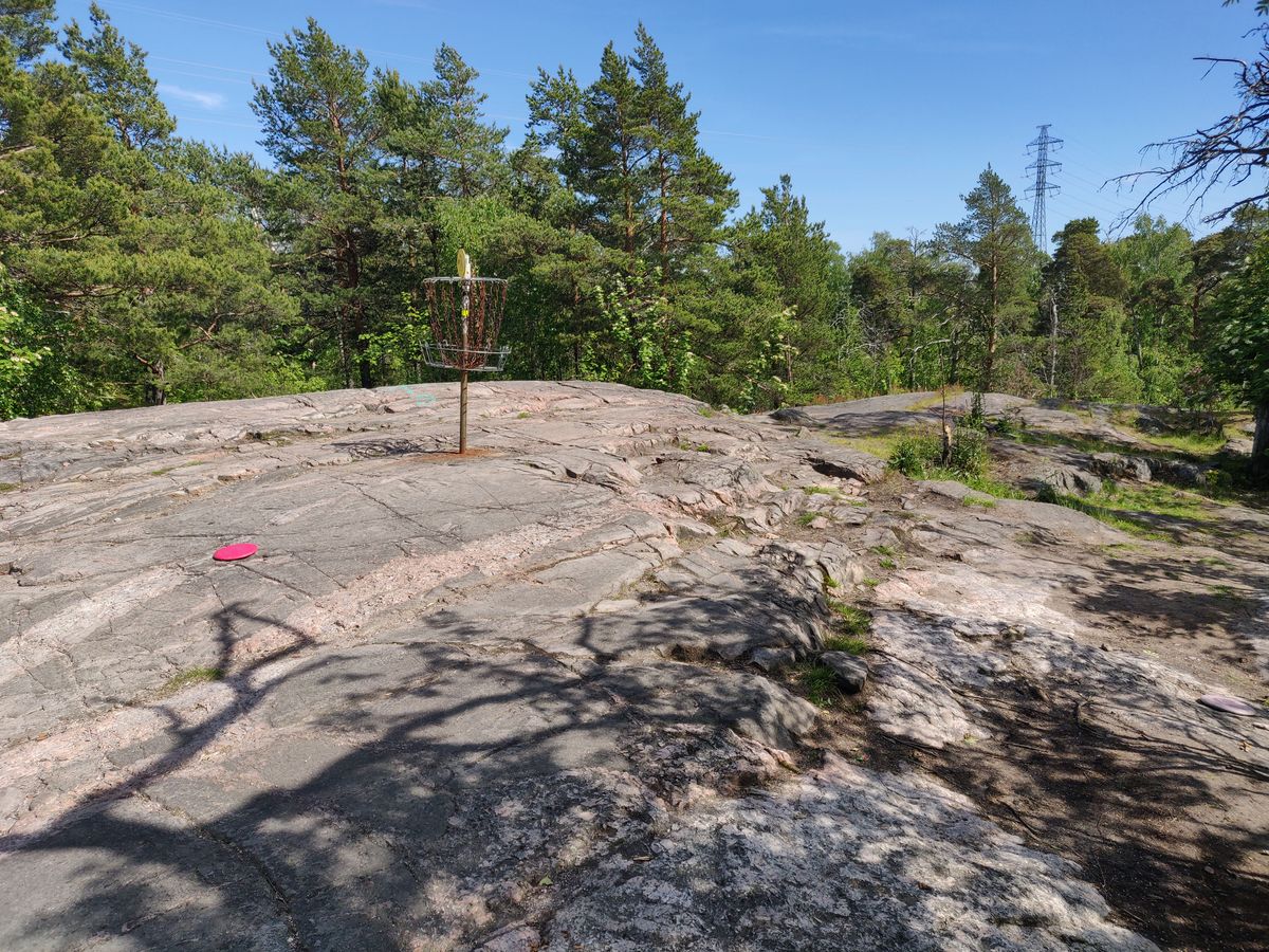 Hole 8