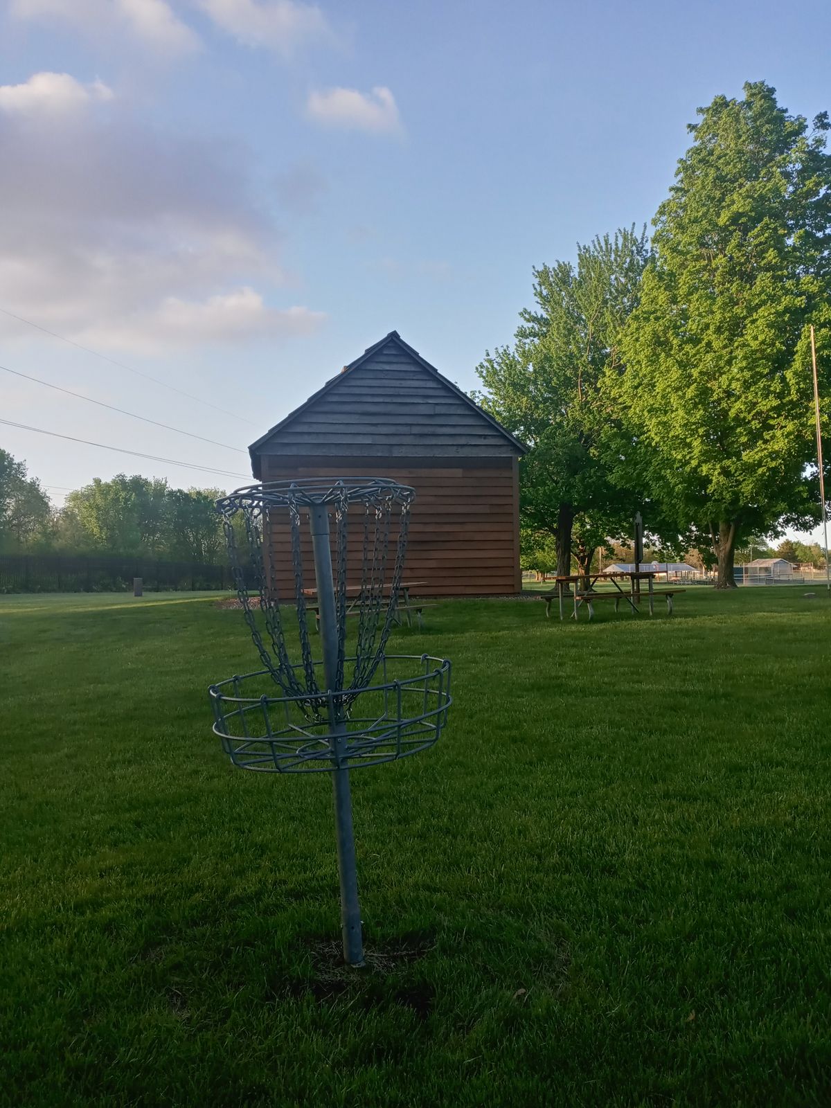 Hole one basket