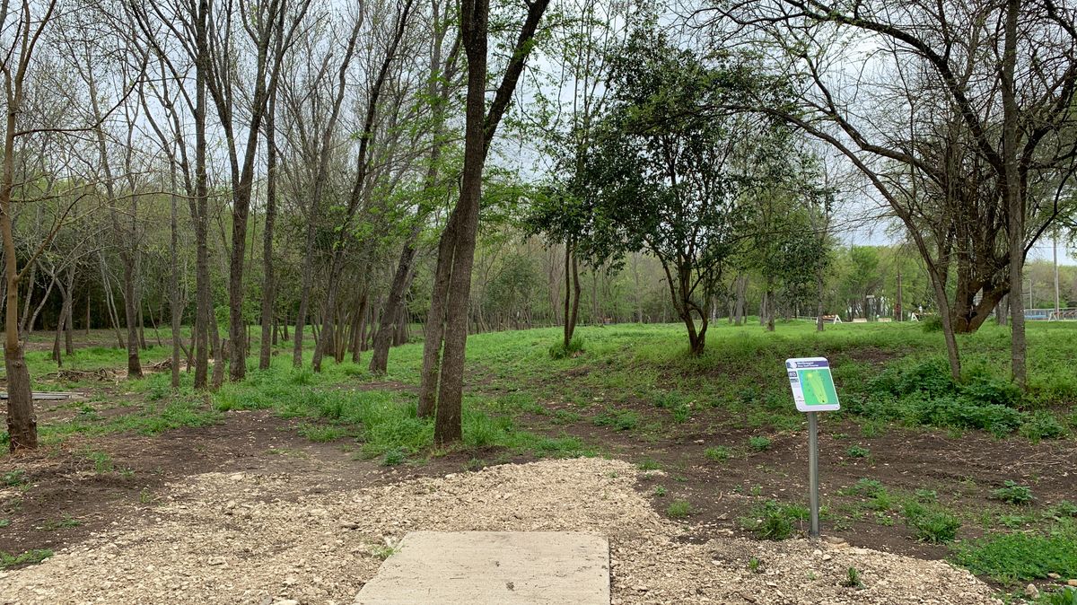 Hole 8