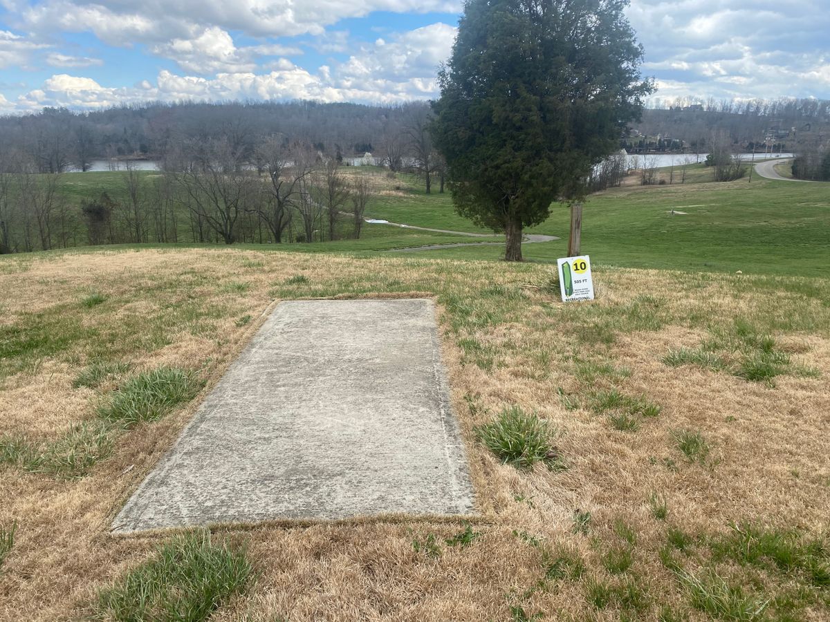 Hole 10