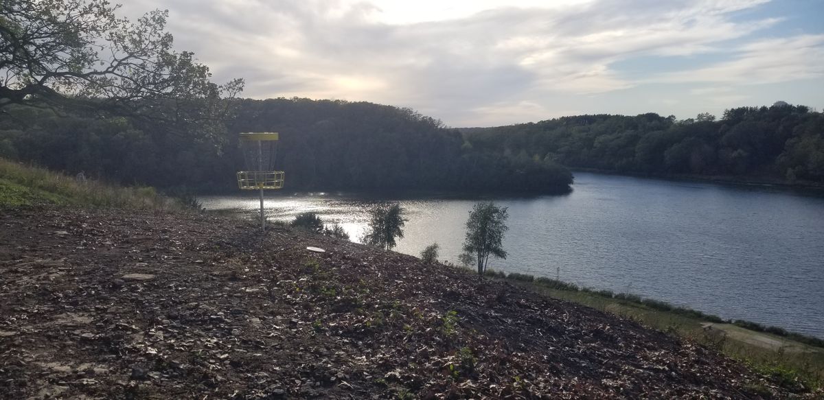Basket for hole 12 overlooking the reservoir. Shot an easy deuce with my Stiletto in a heavy headwind.