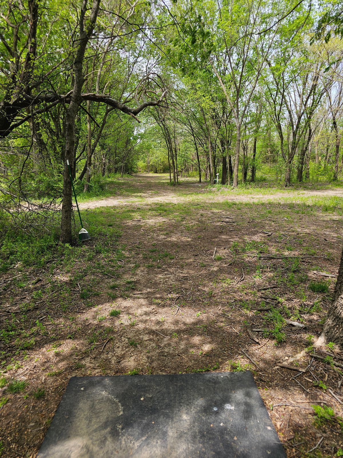 8 long tee pad