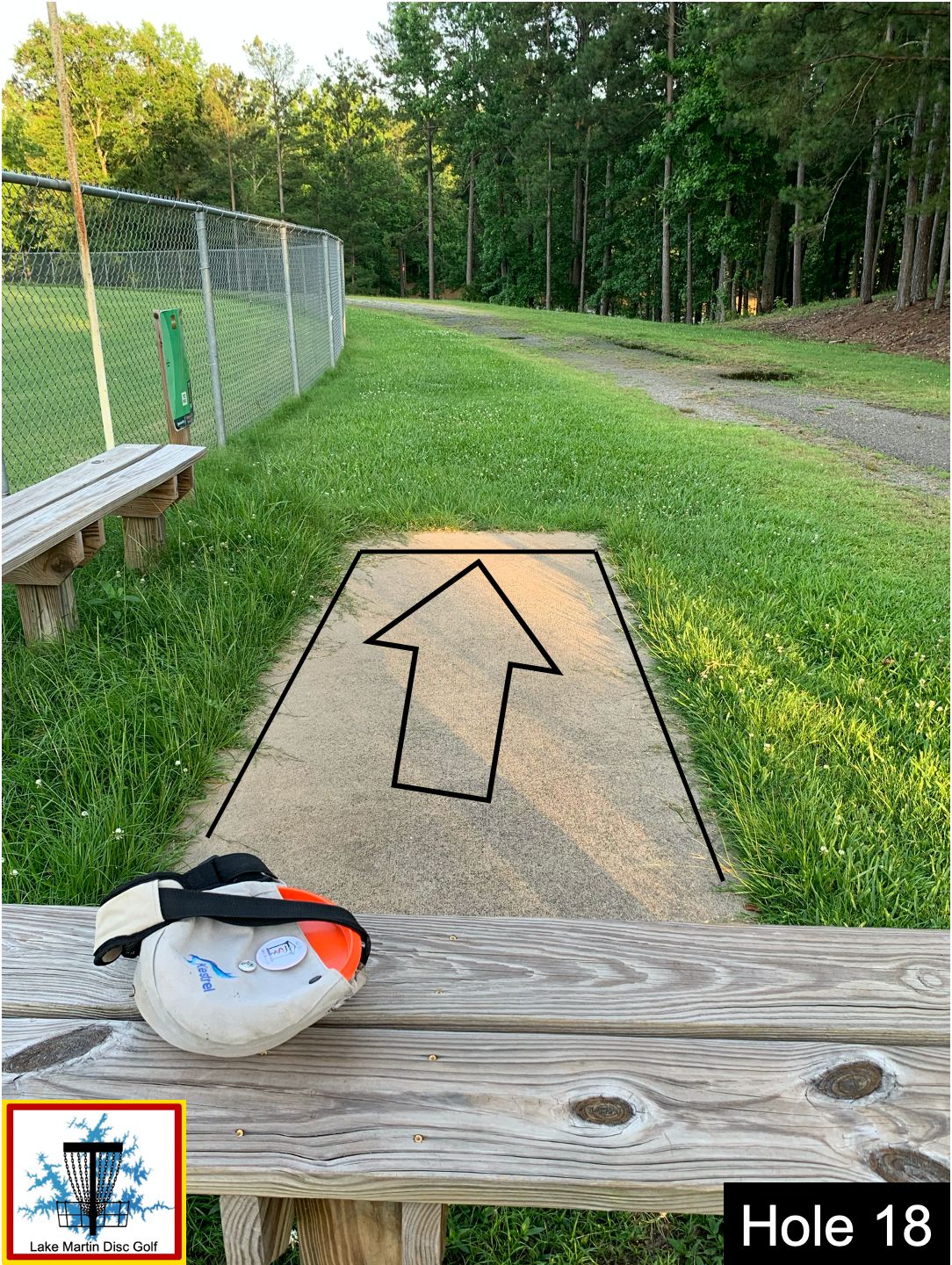 8 hole course hole 9