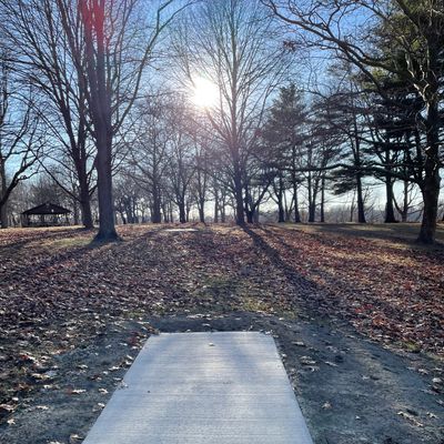 Hole 2 Blue tee pad