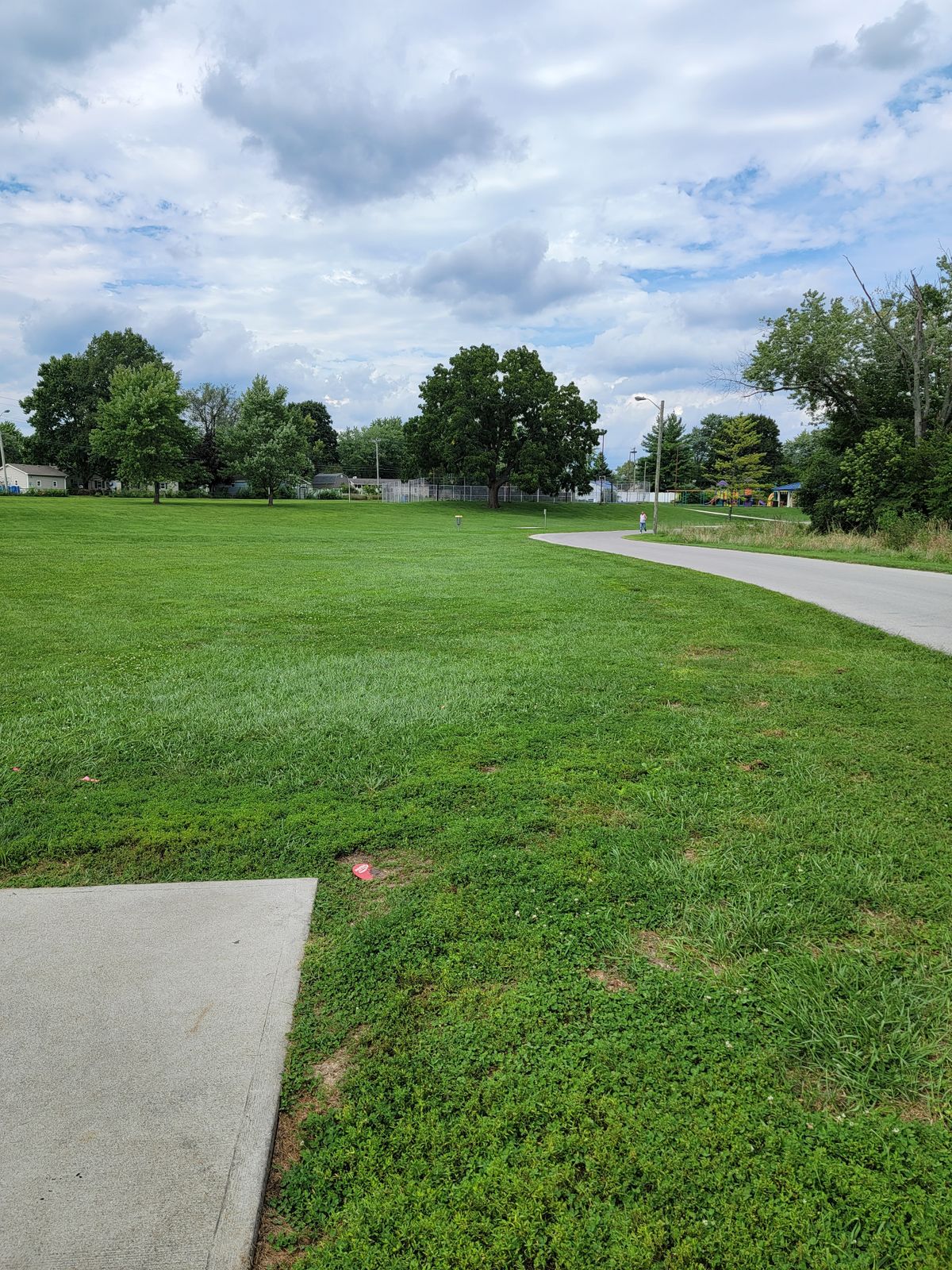 Hole 2 from the tee.