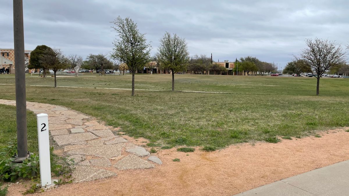 Hole 2