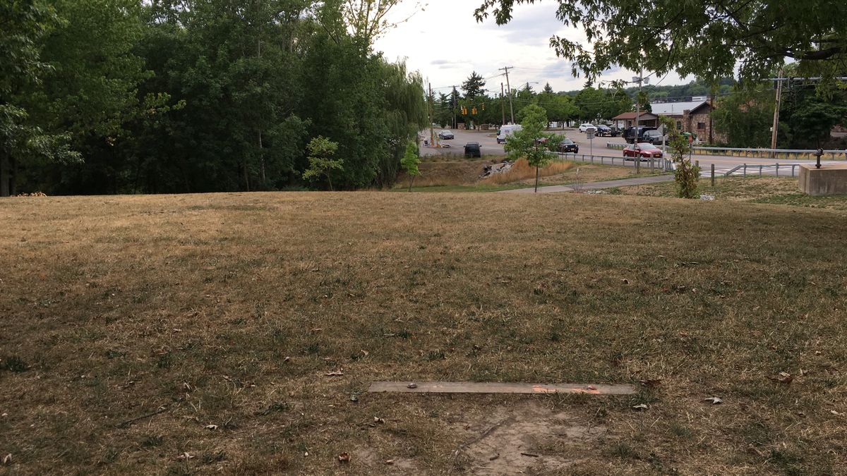 Hole 5