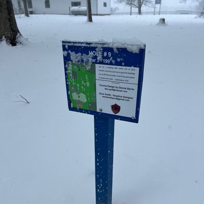 #9 Tee Sign