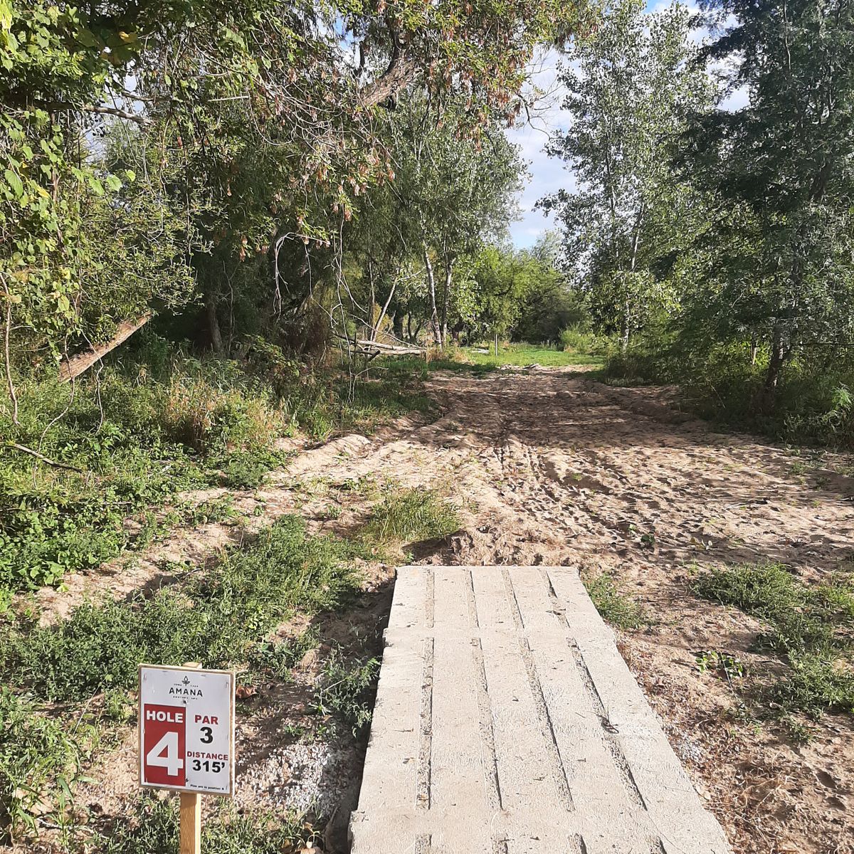 Hole 4 Pad