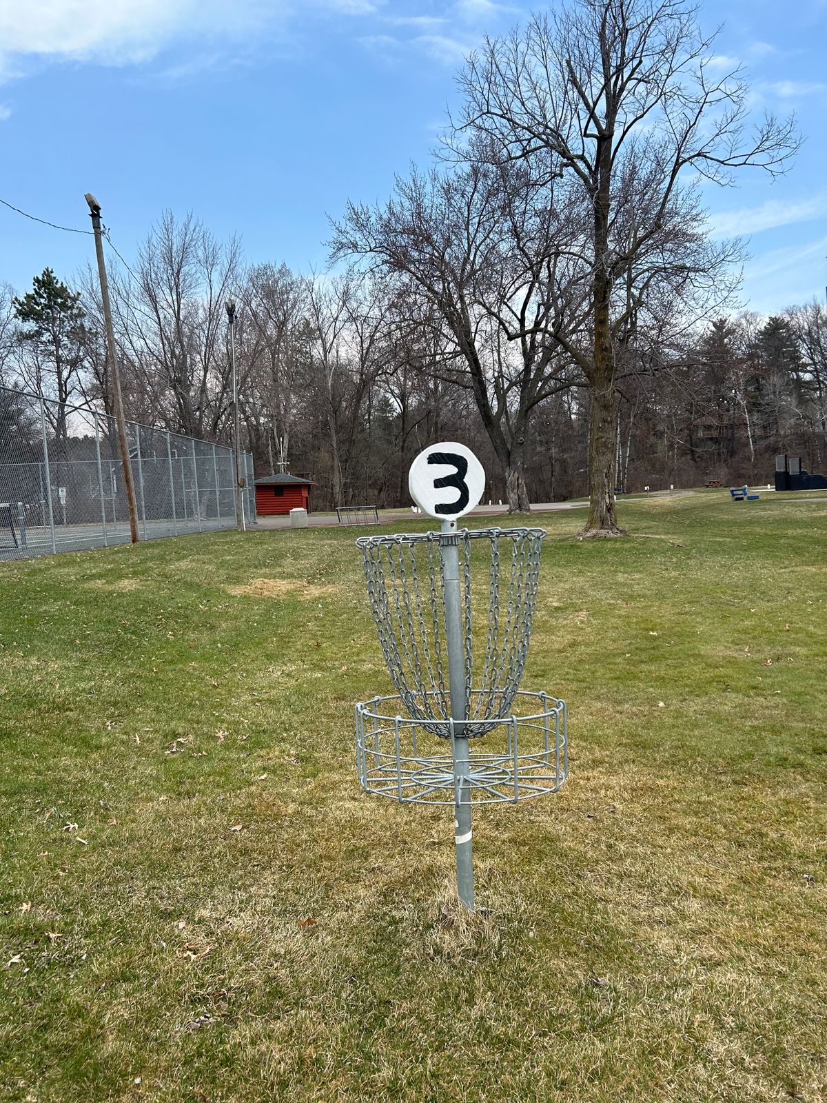 Hole 3 basket