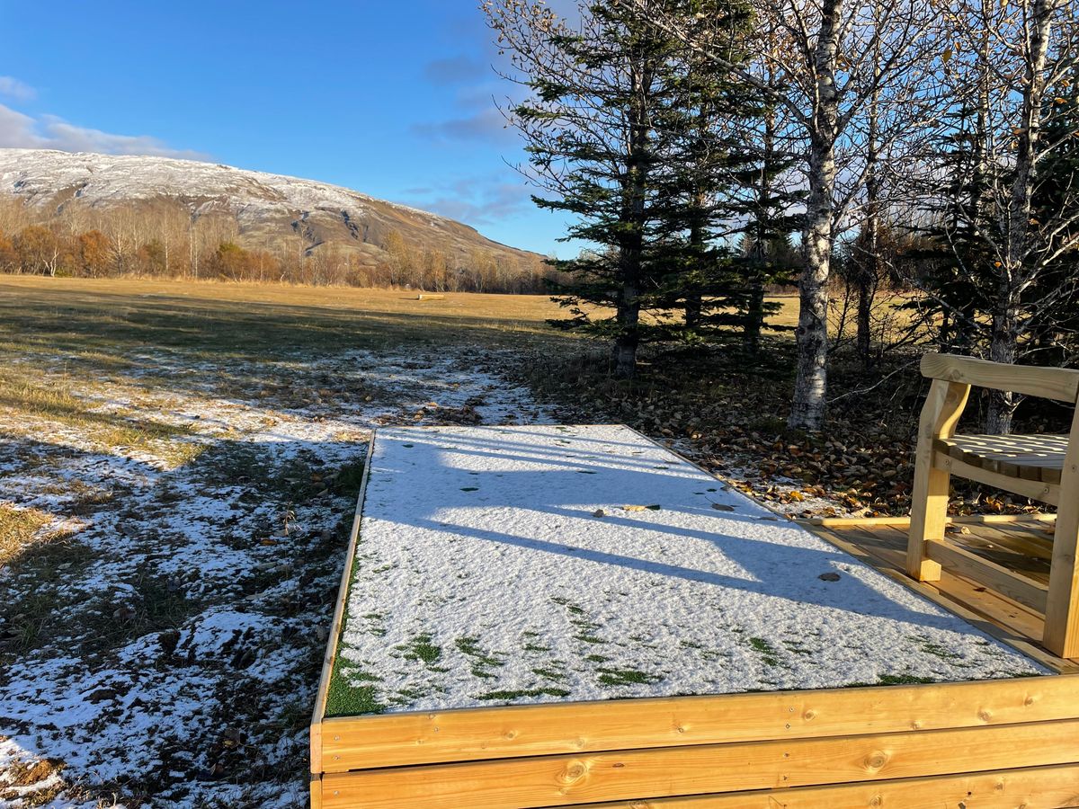 Hole 9 tee pad , blue tees, Ljosafoss, Iceland 🇮🇸