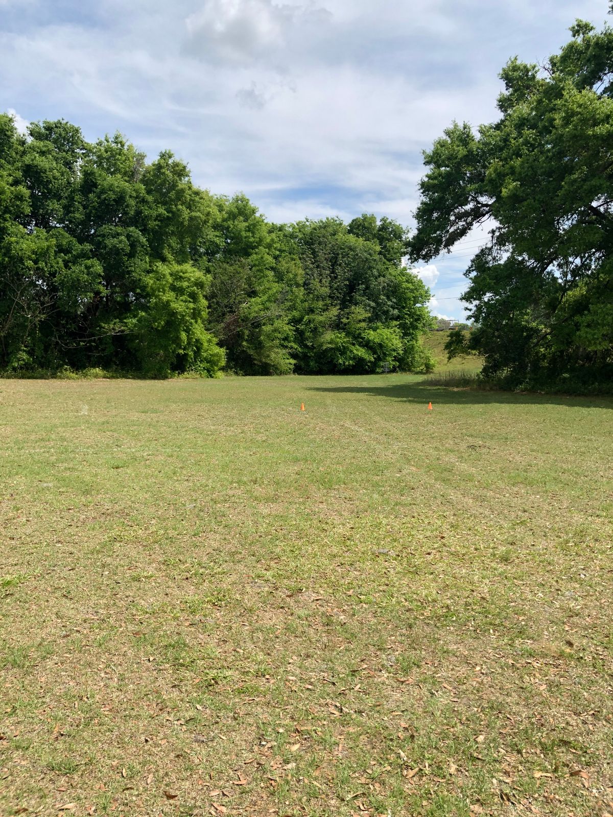 Hole 9, approach
