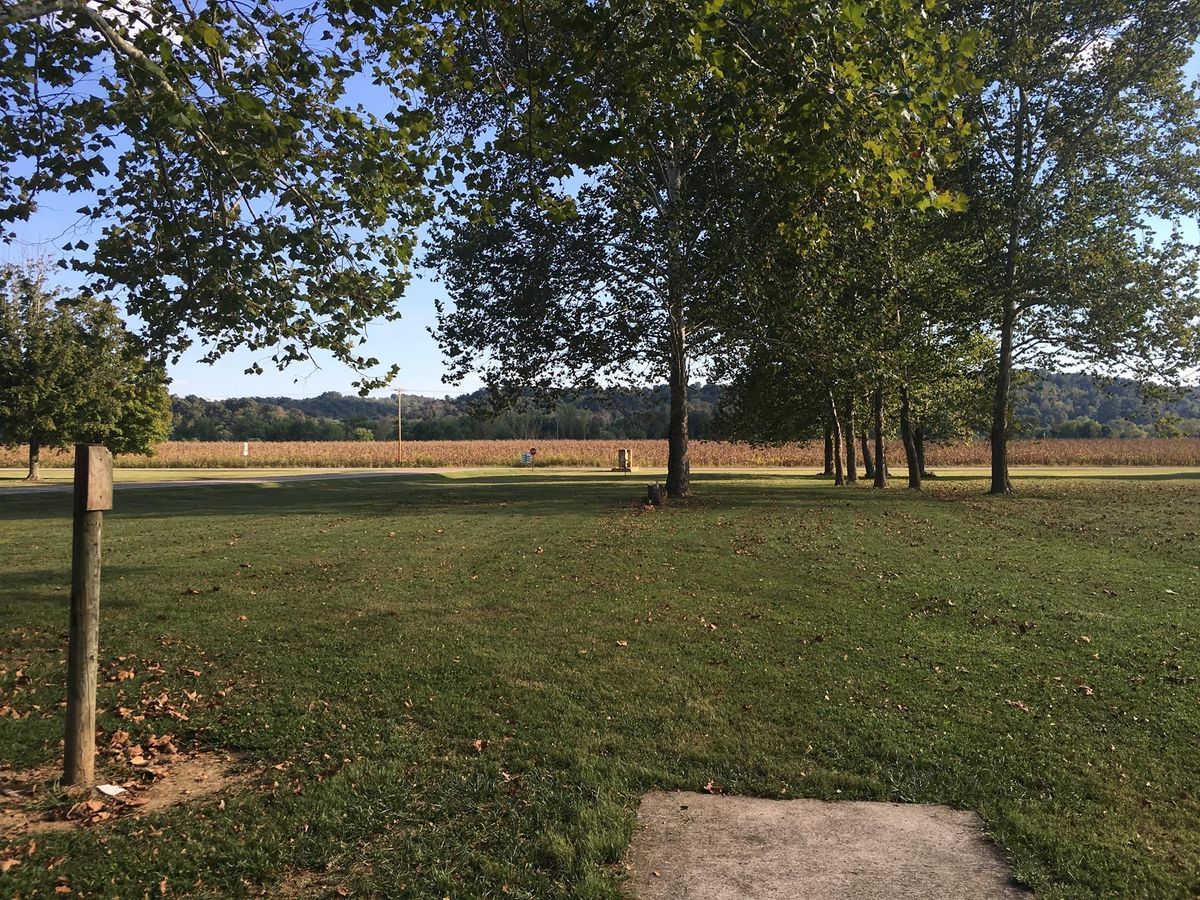 Hole 2 short tee