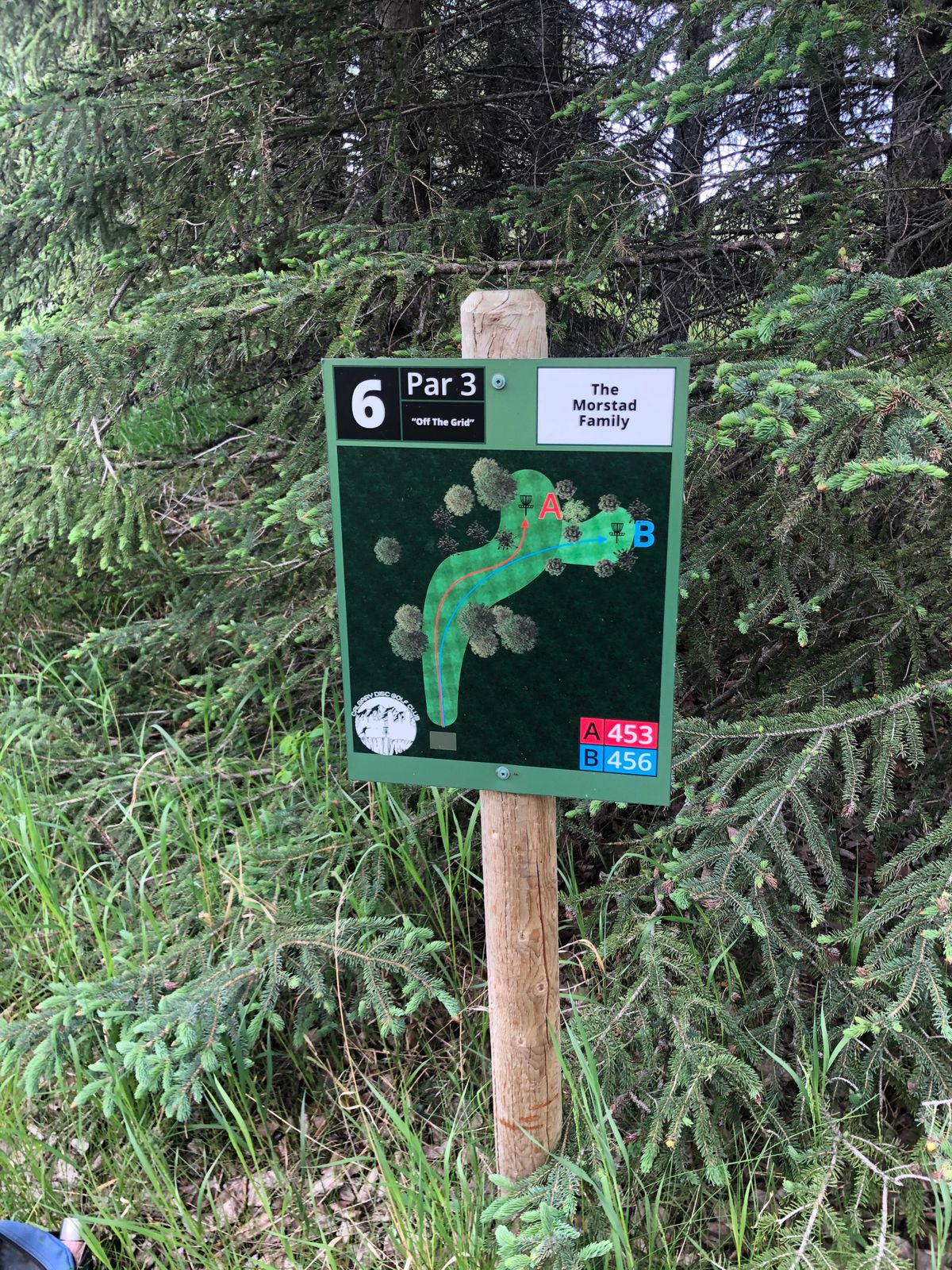 Tee sign hole 6