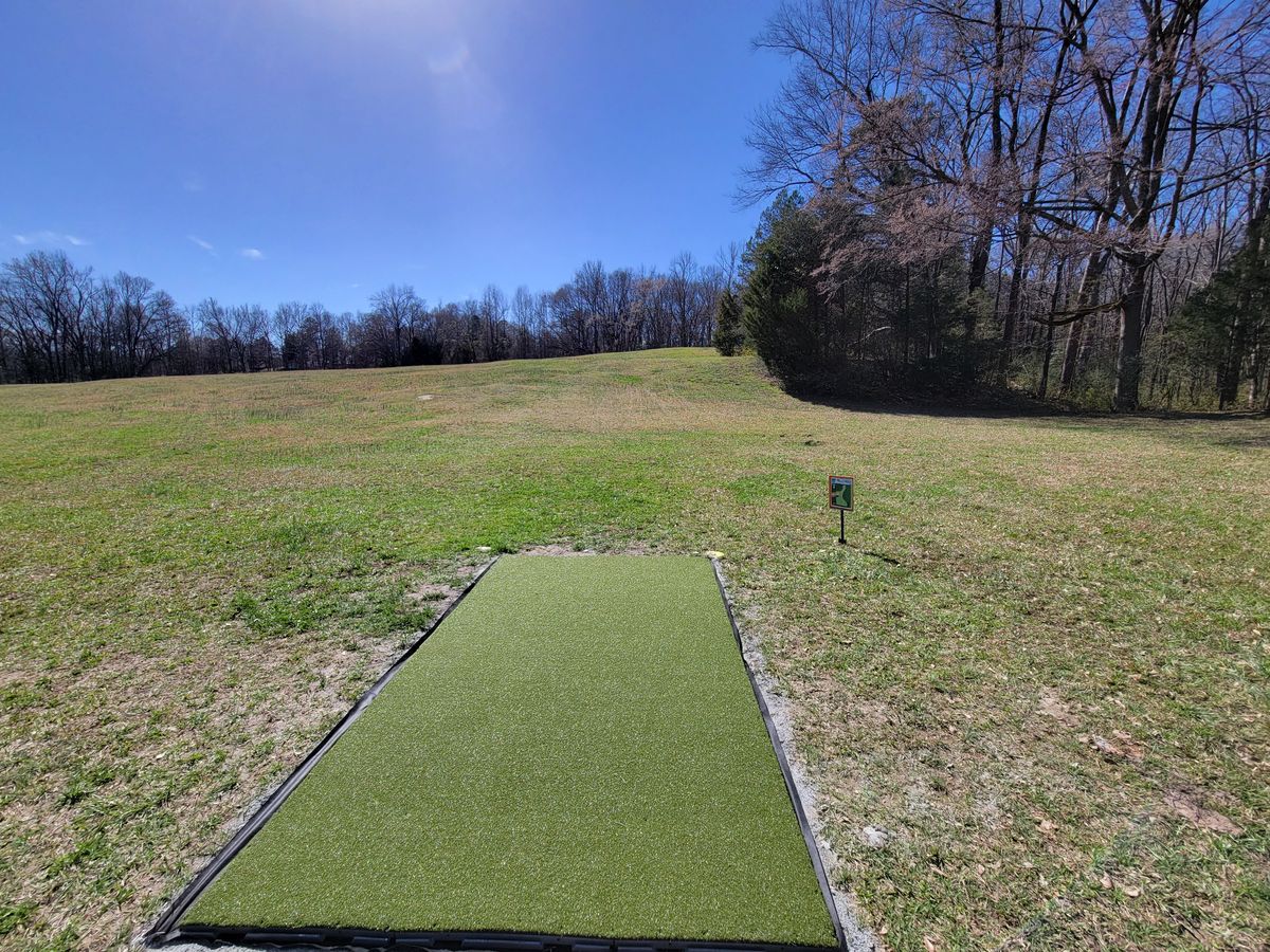 #5 - uphill. Beware of the right side rough and over fading to the left.