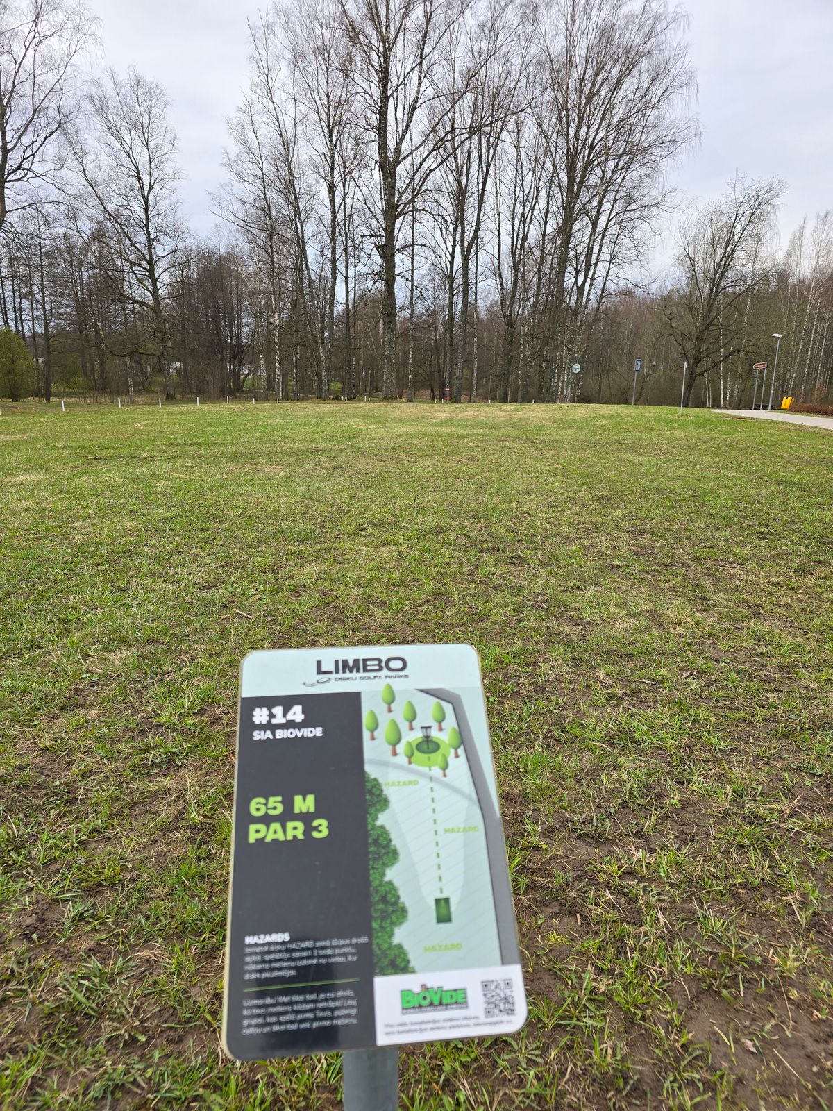 An island hole