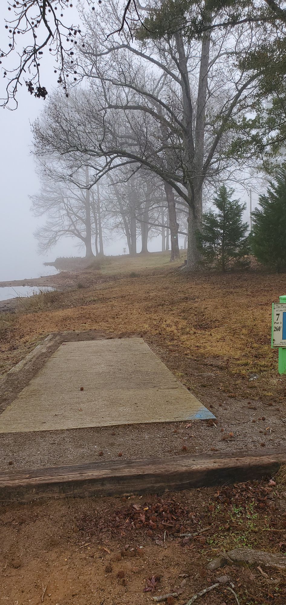 Hole 7 in Fall. 