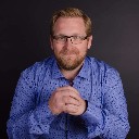 User avatar image