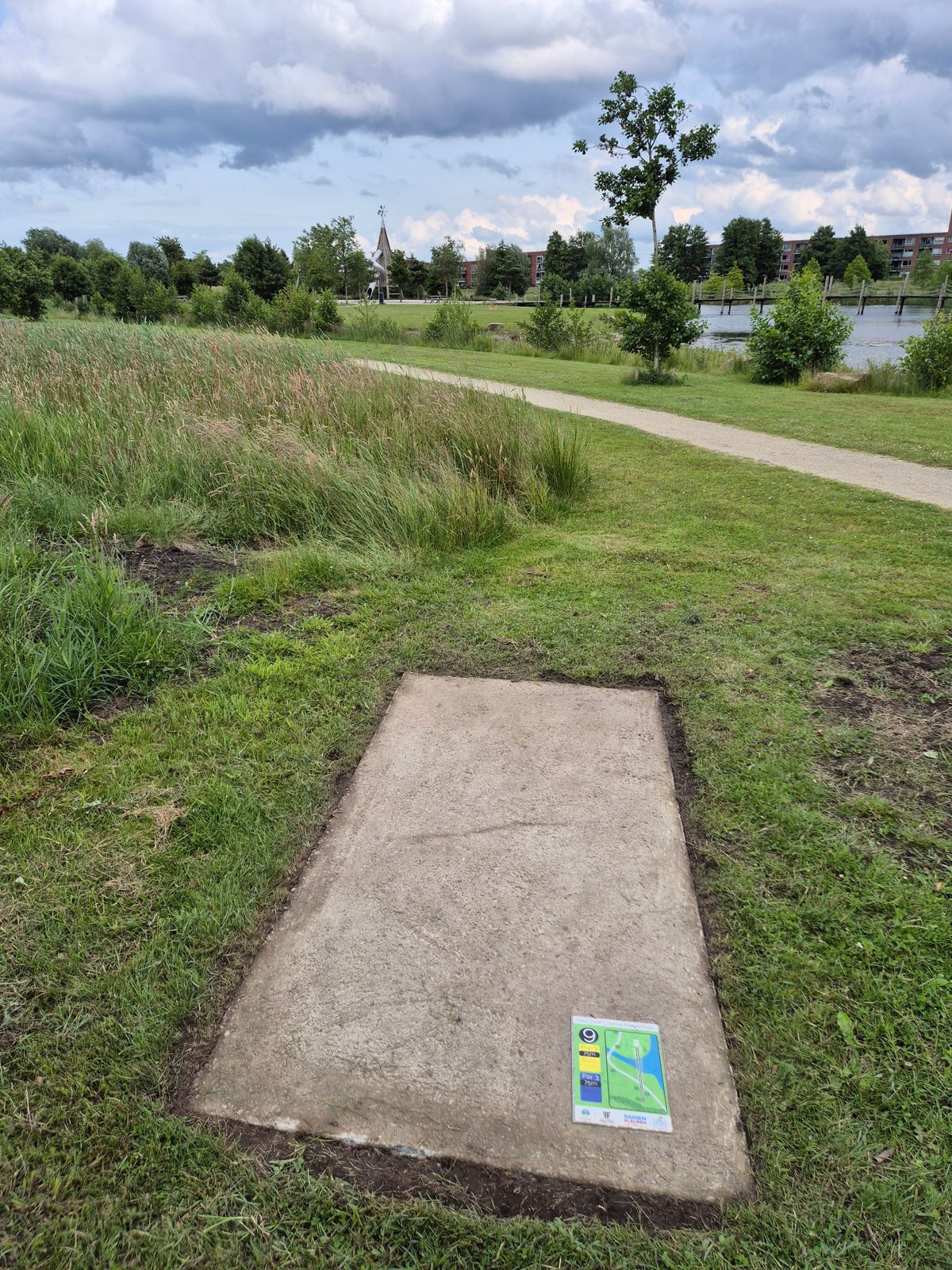 Tee hole 9basket hole 9