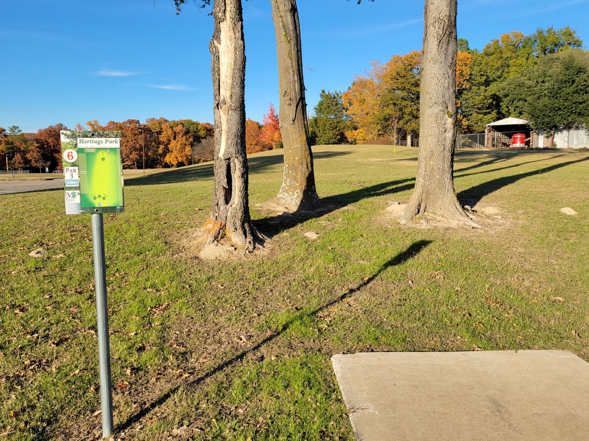 The gap(s) for hole 6's tee shot.