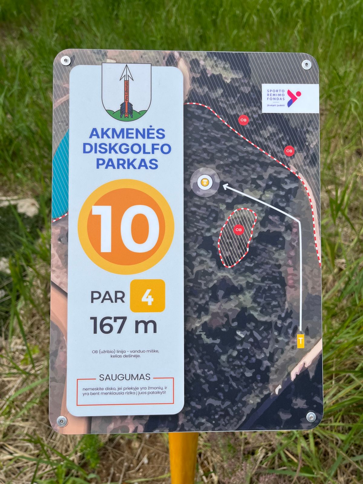 Hole 10: really tricky after the dogleg.