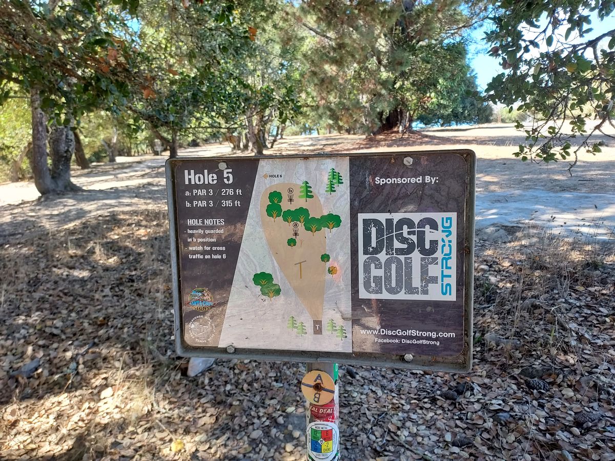 Hole 5 tee sign