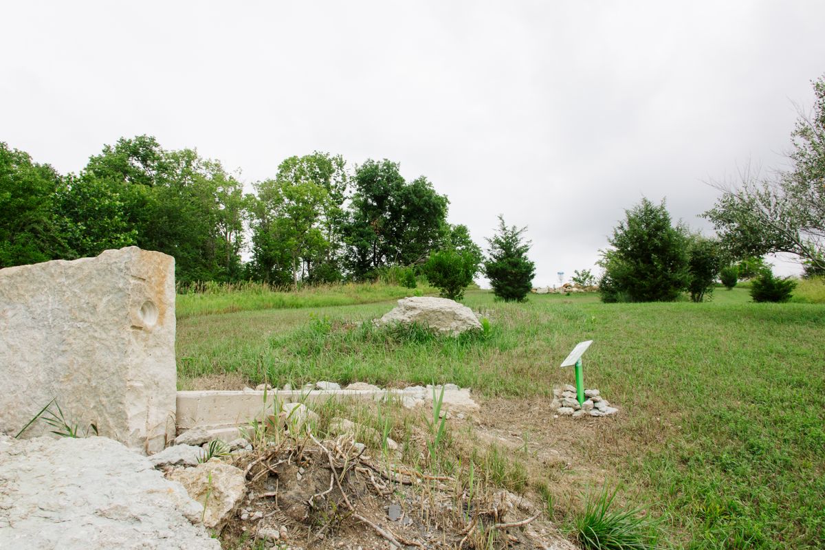 Hole 11 short tee