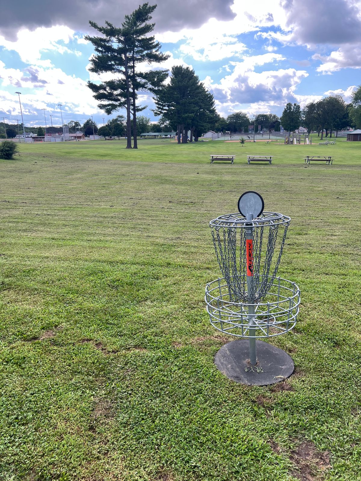 Hole 16 basket