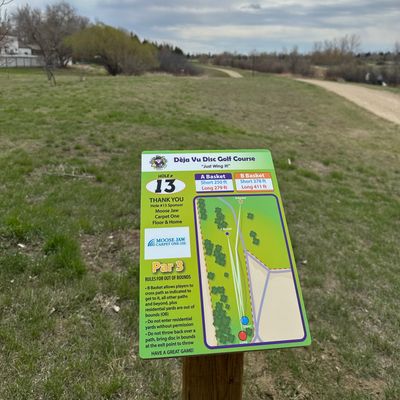 Hole 13 Tee Sign