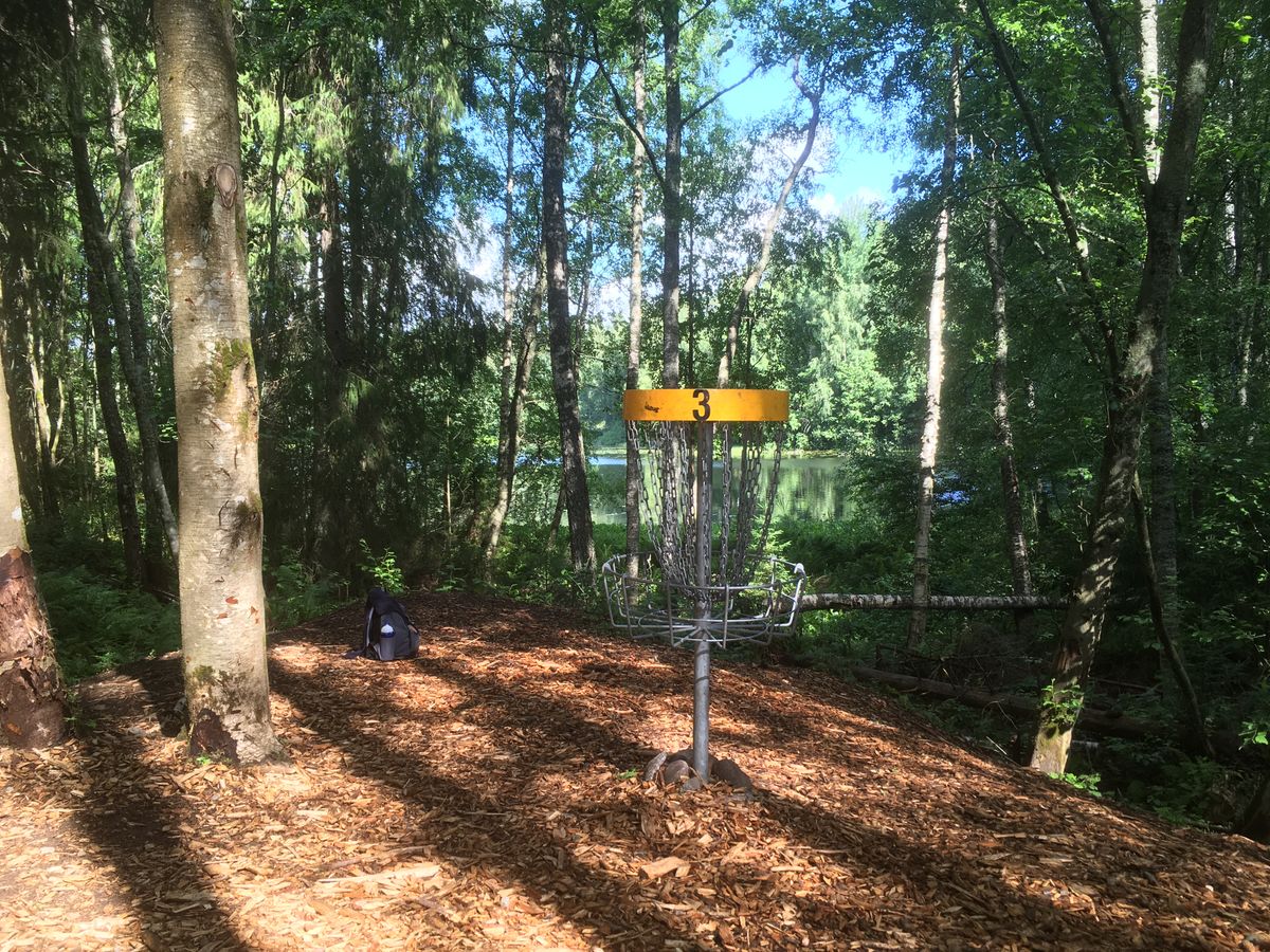 Hole 3