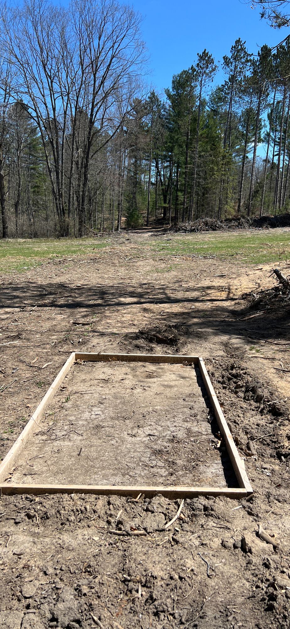 Hole 10 Long Tee