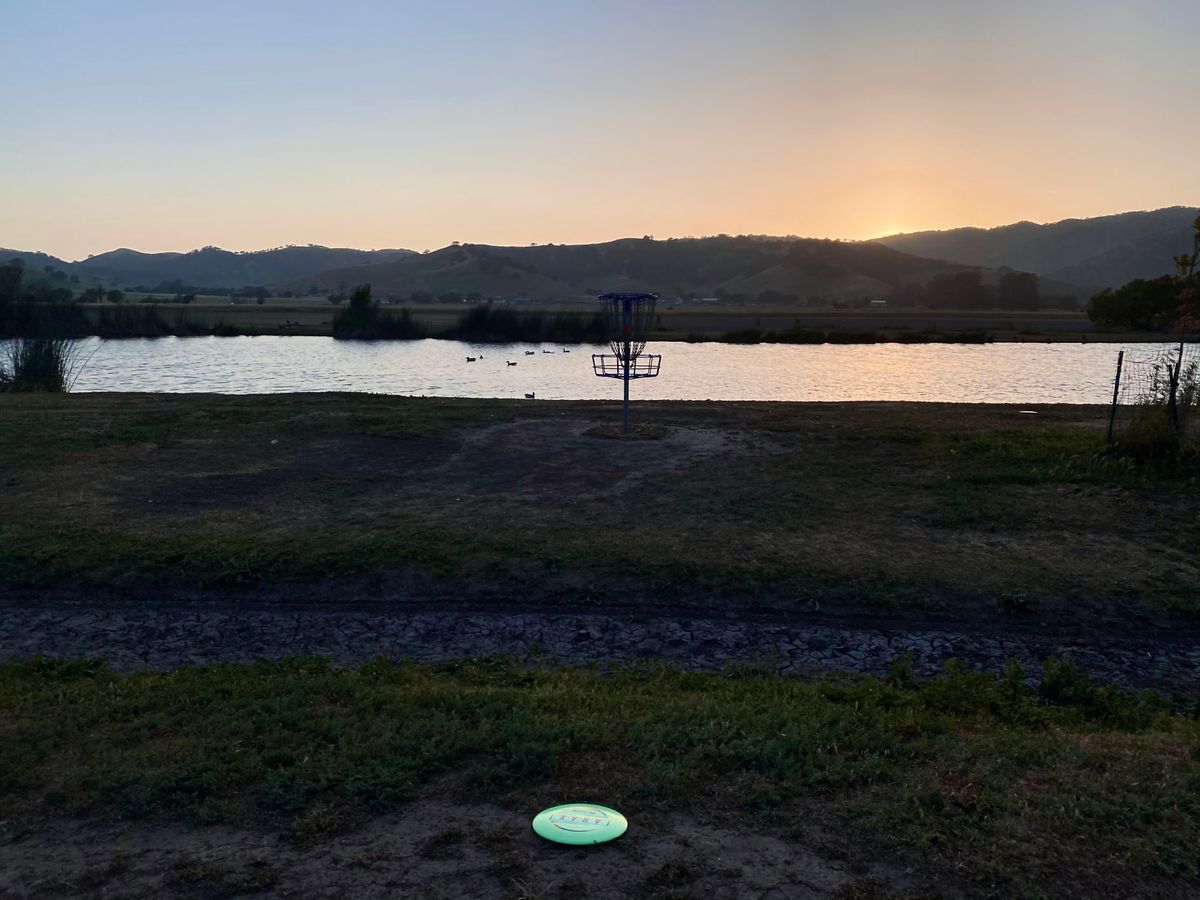 Hole 6 water hole!! Stayed dry