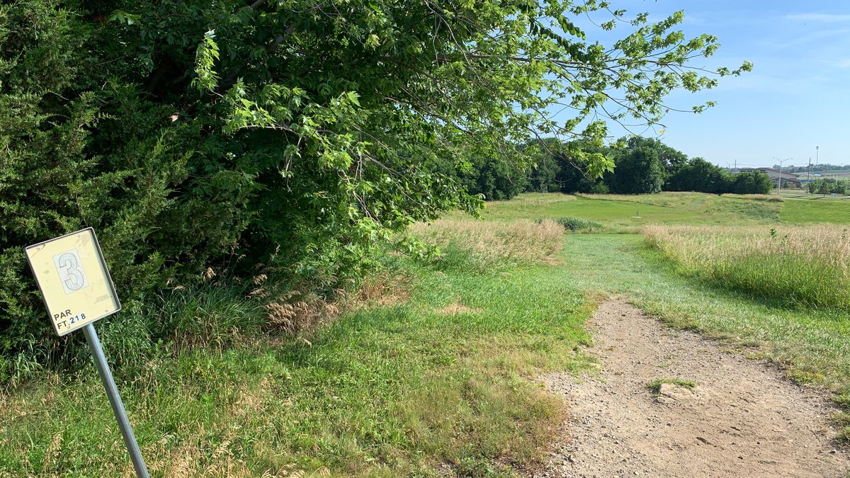 Hole 3