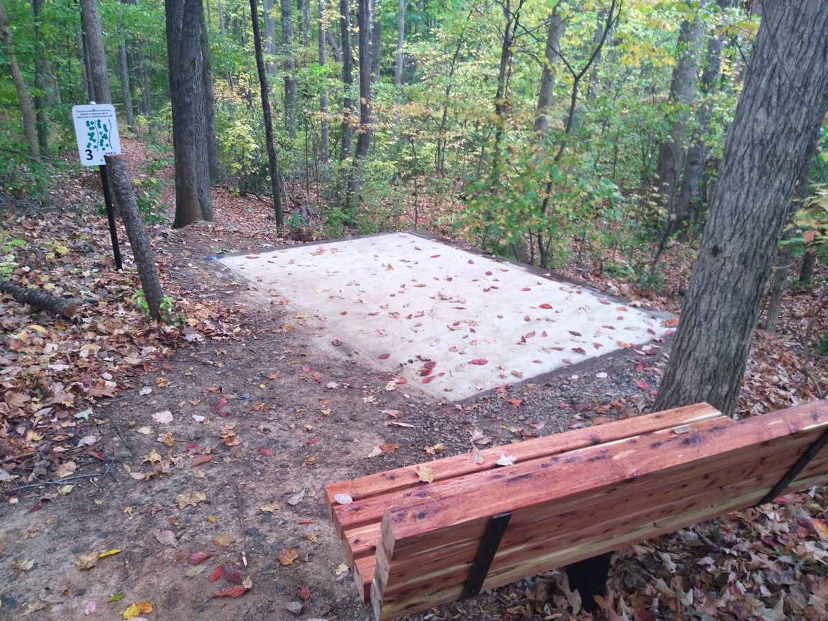 New bench at the tee box!