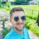 User avatar image