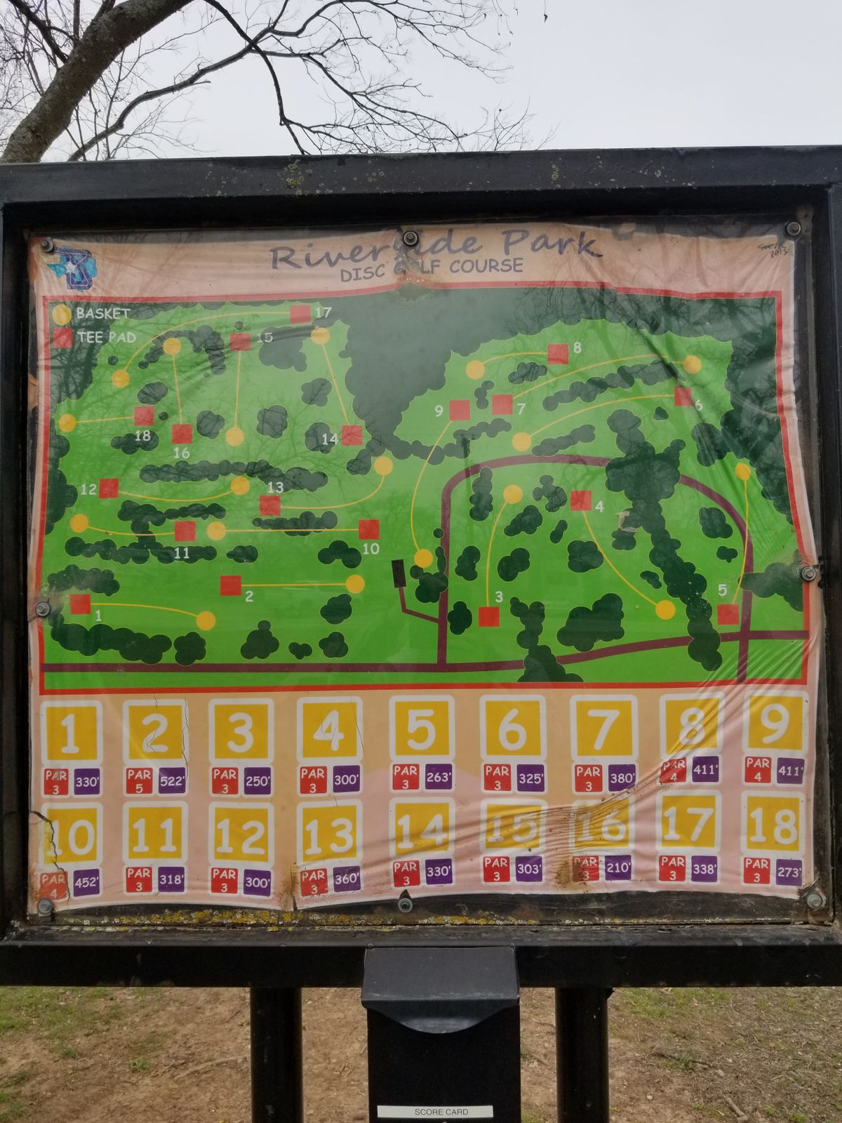 Map.  Each tee box is marked.